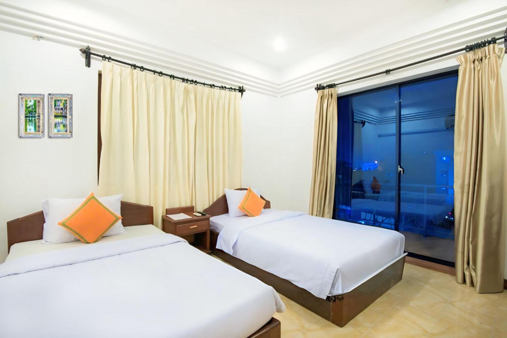 Vplus Hotel Siem Reap Exteriör bild