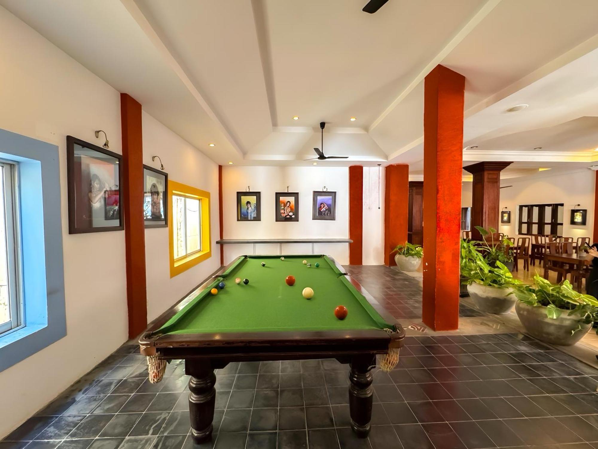 Vplus Hotel Siem Reap Exteriör bild